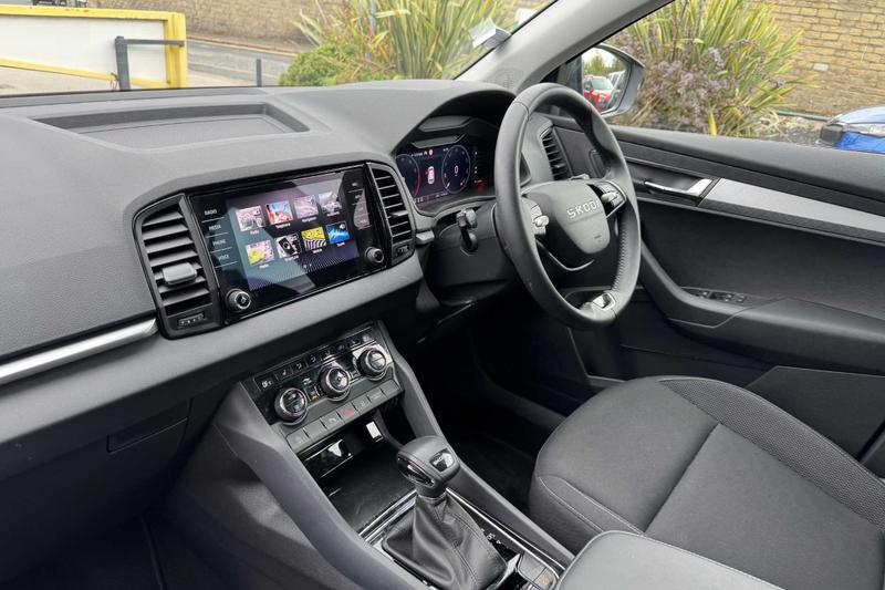 Used Skoda Karoq 2025 for sale - 76277254: Photo 2