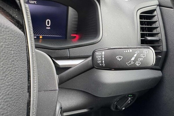 Used Skoda Karoq 2025 for sale - 76277254: Photo 21