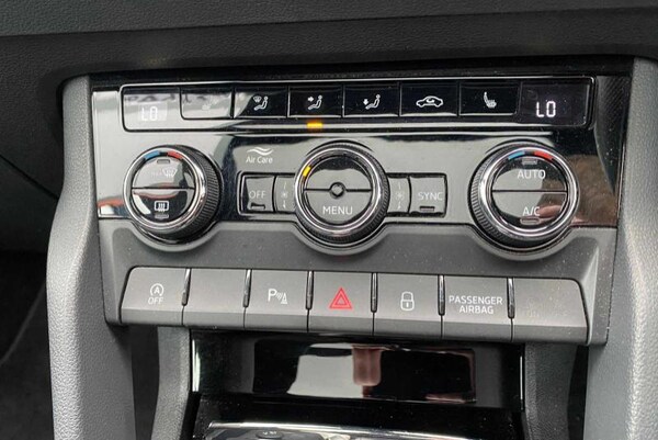 Used Skoda Karoq 2024 for sale - 76139616: Photo 32