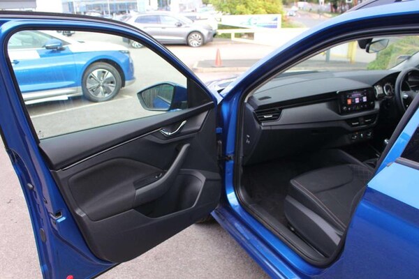 Used Skoda Kamiq 2023 for sale - 76131518: Photo 25
