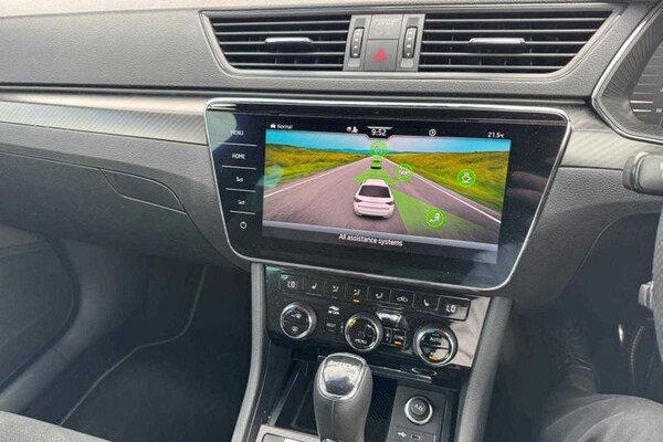 Used Skoda Superb 2023 for sale - 75700442: Photo 30