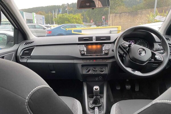 Used Skoda Fabia 2021 for sale - 76139581: Photo 2