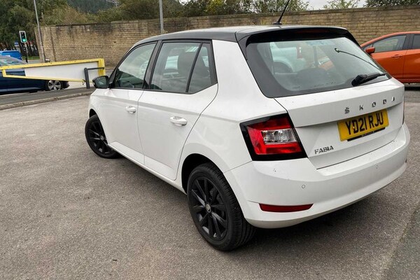 Used Skoda Fabia 2021 for sale - 76139581: Photo 3