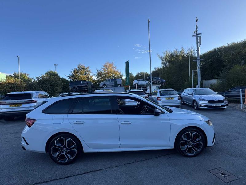 Used Skoda Octavia 2023 for sale - 76882526: Photo 4