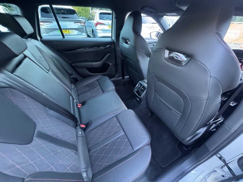 Used Skoda Octavia 2023 for sale - 76882526: Photo 9