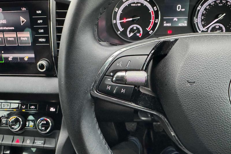 Used Skoda Karoq 2021 for sale - 77435199: Photo 19