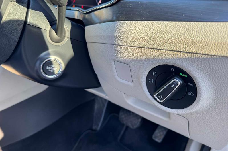 Used Skoda Superb 2022 for sale - 77128120: Photo 17