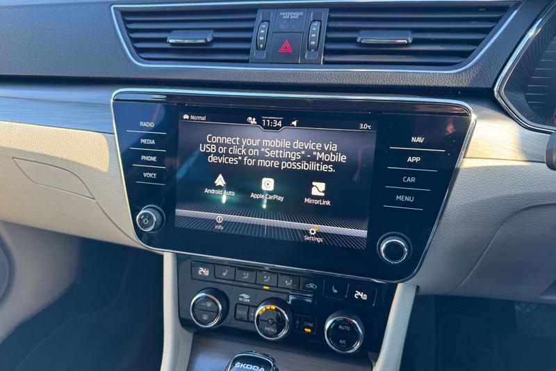 Used Skoda Superb 2022 for sale - 77128120: Photo 29