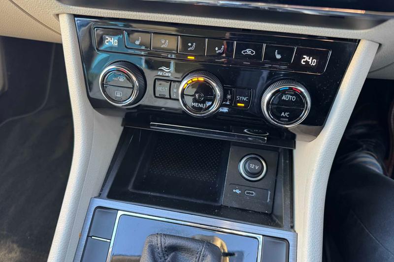 Used Skoda Superb 2022 for sale - 77128120: Photo 33