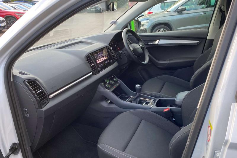 Used Skoda Karoq 2025 for sale - 76154192: Photo 2