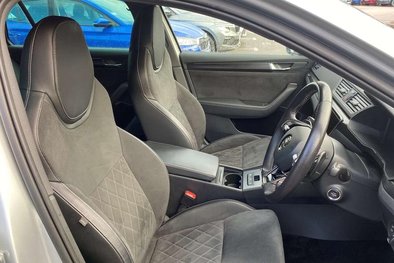 Used Skoda Superb 2023 for sale - 76480363: Photo 14