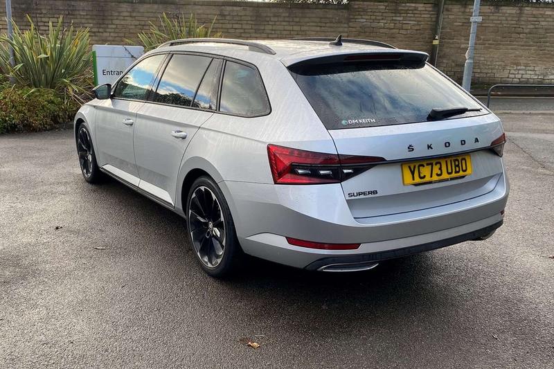 Used Skoda Superb 2023 for sale - 76480363: Photo 3