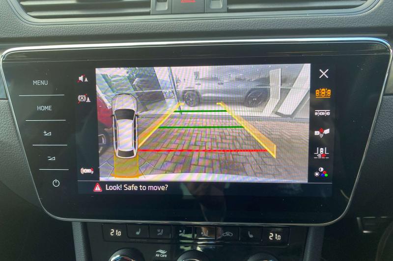 Used Skoda Superb 2023 for sale - 76480363: Photo 31