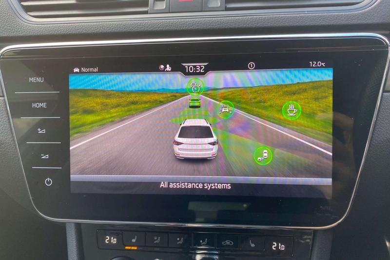 Used Skoda Superb 2023 for sale - 76480363: Photo 37