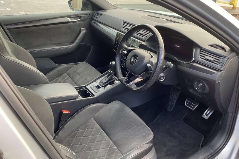 Used Skoda Superb 2023 for sale - 76480363: Photo 6