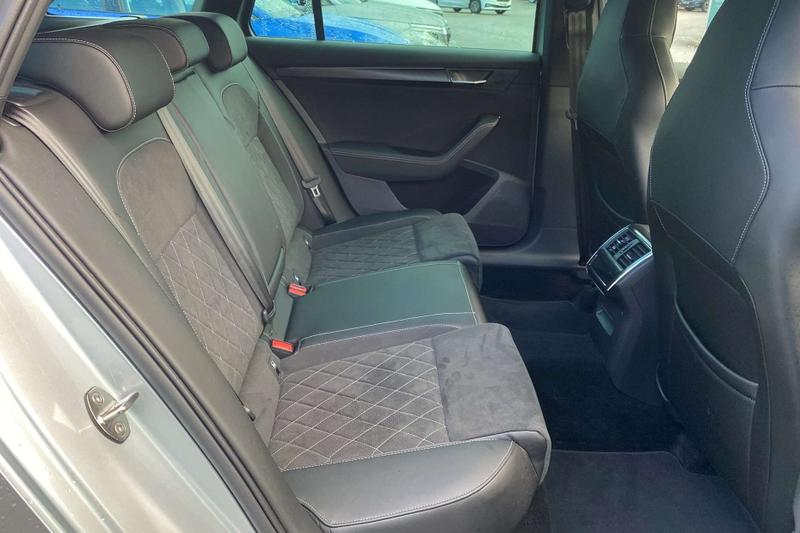 Used Skoda Superb 2023 for sale - 76480363: Photo 8