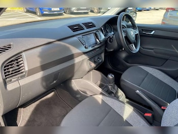 Used Skoda Fabia 2020 for sale - 79369399: Photo