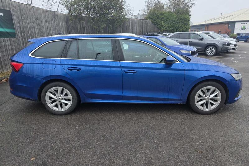 Used Skoda Octavia 2023 for sale - 76480488: Photo 4