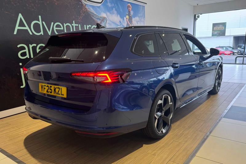 Used Skoda Superb 2025 for sale - 76131593: Photo 9