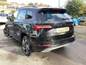 Used Skoda Karoq 2025 for sale - 77075293: Photo