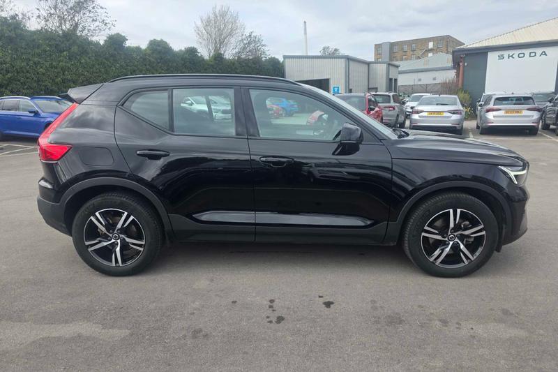 Used Volvo XC40 2023 for sale - 78028690: Photo 3