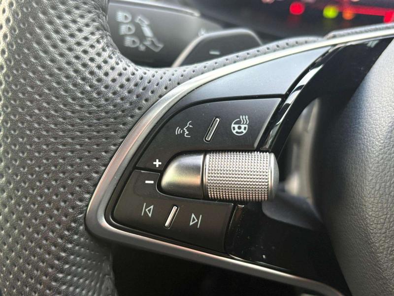 Used Skoda Karoq 2025 for sale - 77152020: Photo 23