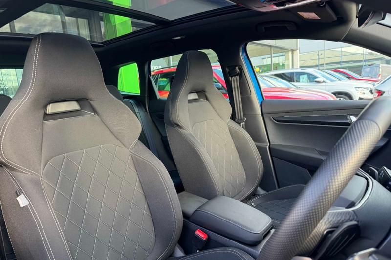 Used Skoda Karoq 2025 for sale - 76277222: Photo 15
