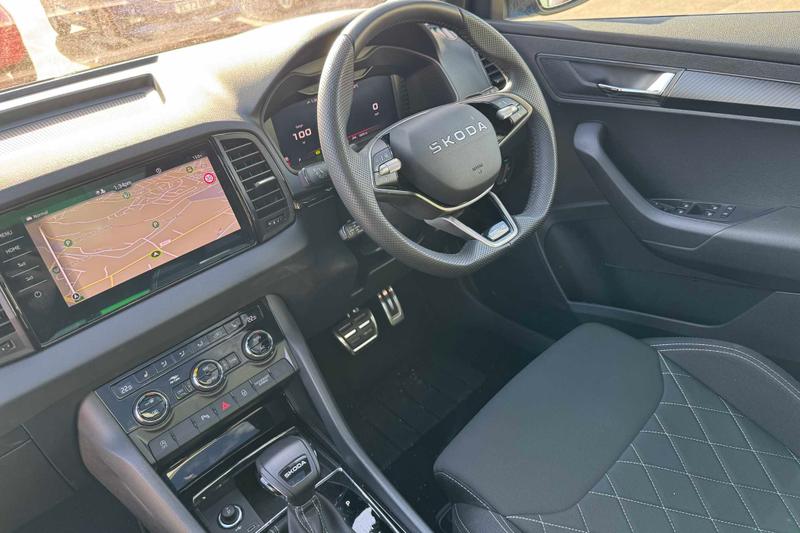 Used Skoda Karoq 2025 for sale - 76277222: Photo 2