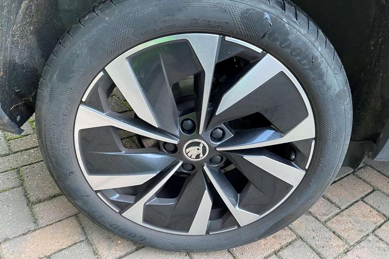 Used Skoda Karoq 2023 for sale - 76960745: Photo 27