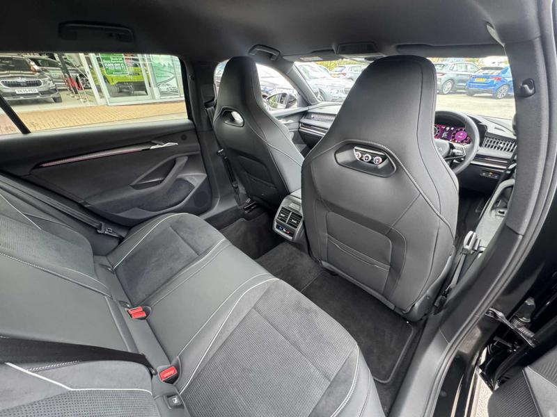 Used Skoda Superb 2025 for sale - 77733300: Photo 10