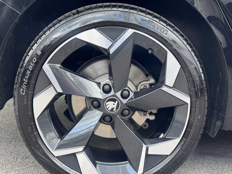 Used Skoda Superb 2025 for sale - 77733300: Photo 13