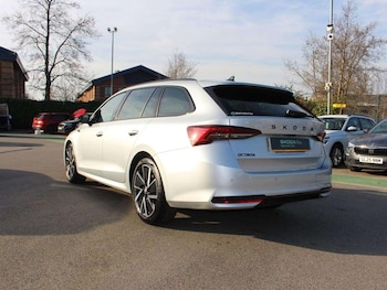 Used Skoda Octavia 2025 for sale - 78644159: Photo