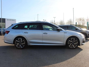 Used Skoda Octavia 2025 for sale - 78644159: Photo