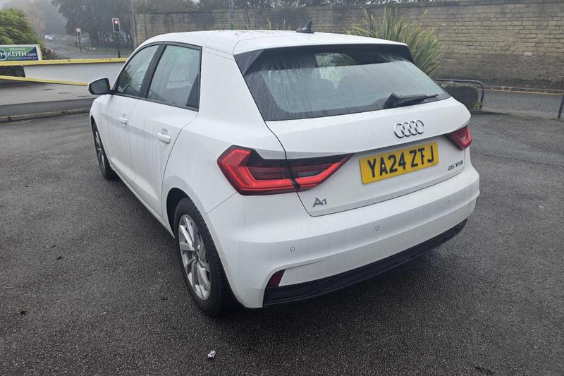 Used Audi A1 2024 for sale - 77151995: Photo 3