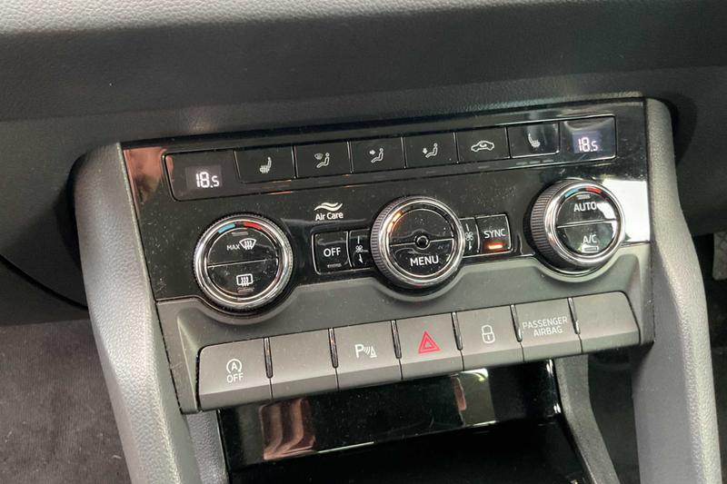 Used Skoda Karoq 2020 for sale - 76488598: Photo 12