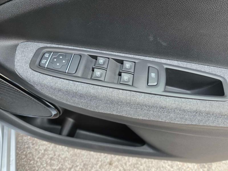 Used Renault Zoe 2021 for sale - 77487172: Photo 24