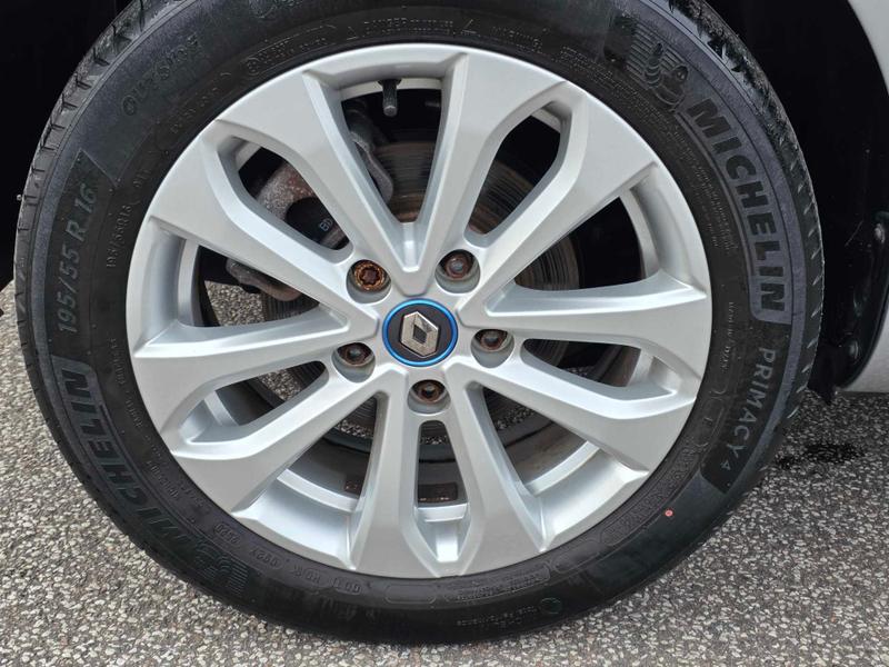 Used Renault Zoe 2021 for sale - 77487172: Photo 8