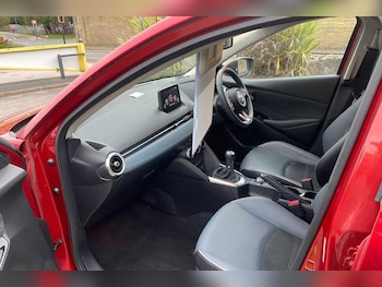 Used Mazda Mazda2 2020 for sale - 75985128: Photo