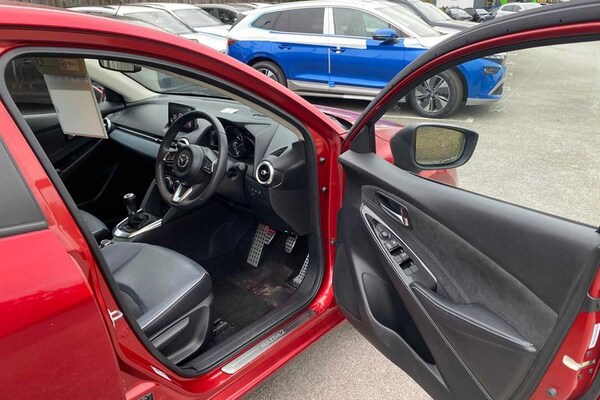 Used Mazda Mazda2 2020 for sale - 75985128: Photo 32