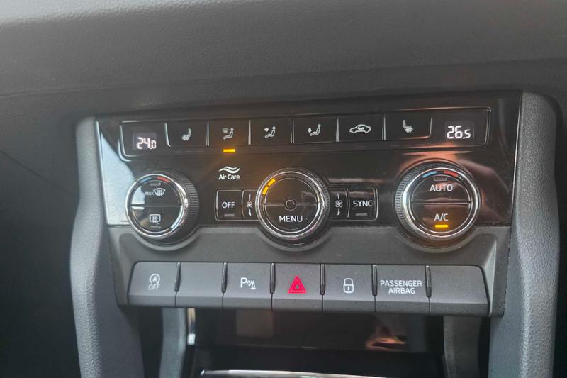 Used Skoda Karoq 2019 for sale - 77258463: Photo 32