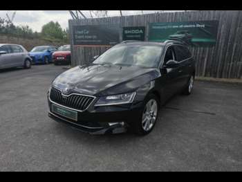 Used Skoda Superb 2017 for sale - 74931757: Photo