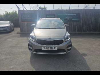 Used Kia Carens 2017 for sale - 74931840: Photo