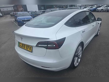 Used Tesla Model 3 2019 for sale - 78153120: Photo