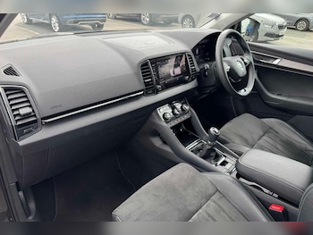 Used Skoda Karoq 2024 for sale - 79383920: Photo