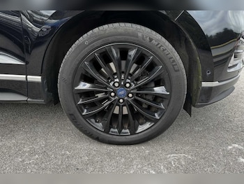 Used Ford Edge 2019 for sale - 76131422: Photo
