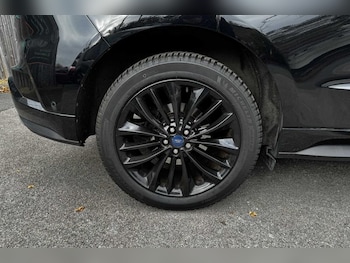 Used Ford Edge 2019 for sale - 76131422: Photo
