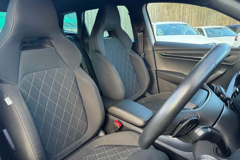 Used Skoda Karoq 2025 for sale - 76154182: Photo 15