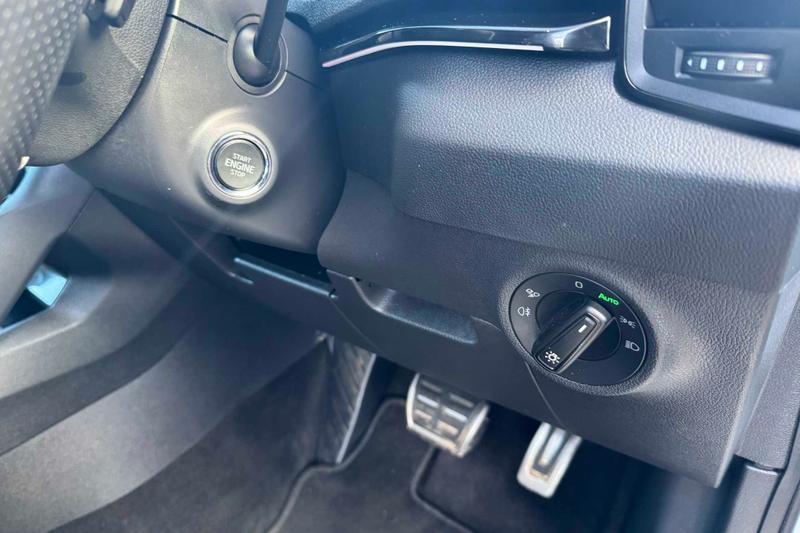 Used Skoda Karoq 2025 for sale - 76154182: Photo 17