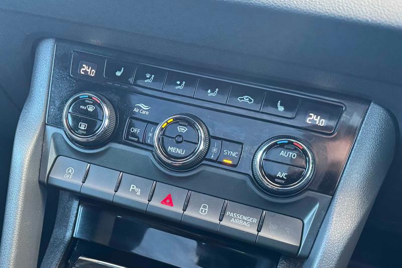 Used Skoda Karoq 2025 for sale - 76154182: Photo 32