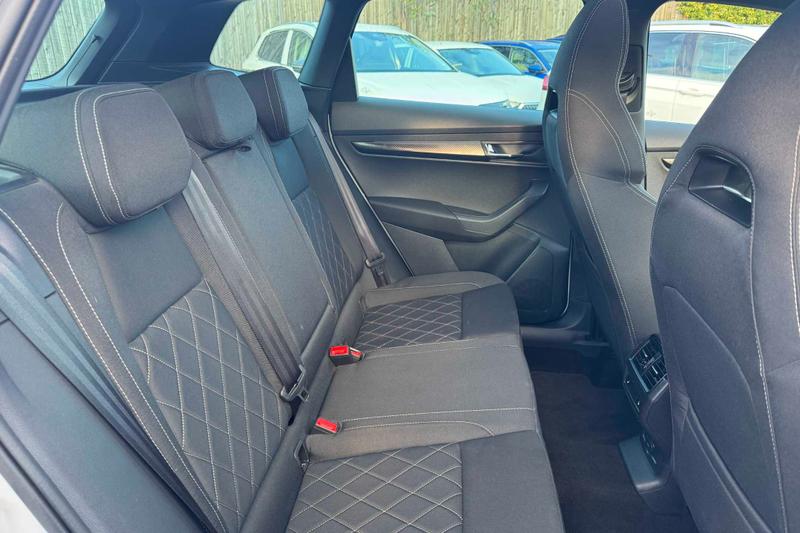 Used Skoda Karoq 2025 for sale - 76154182: Photo 33